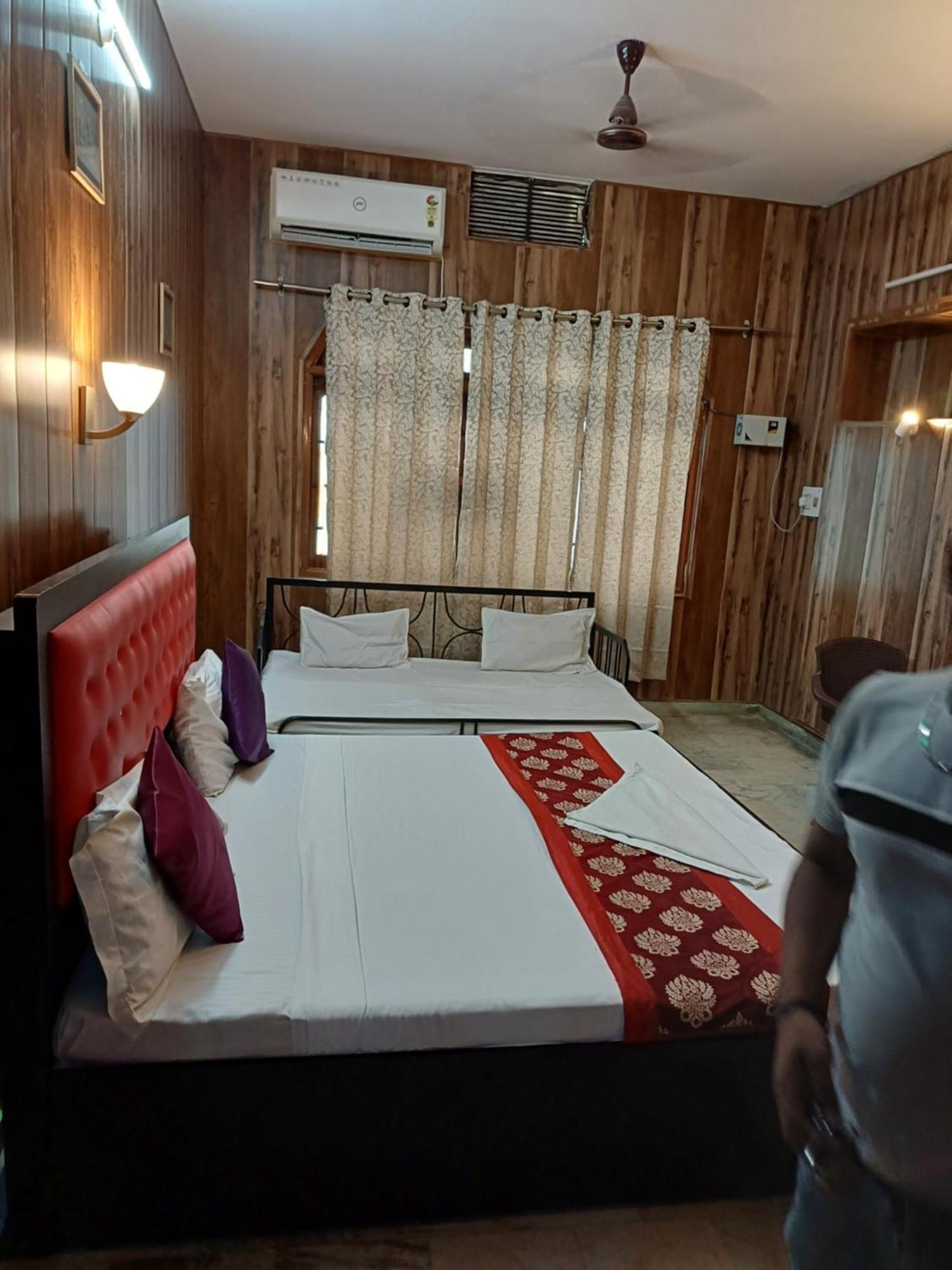 Baba Paying Guest House พาราณสี ภายนอก รูปภาพ